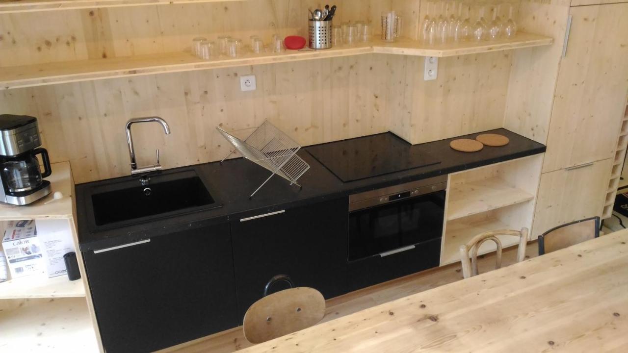 Lons Appartement T1 Centre Ville Buitenkant foto